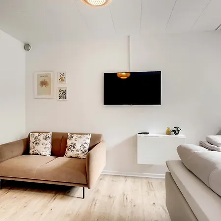 イン Billund Homestay ビルン